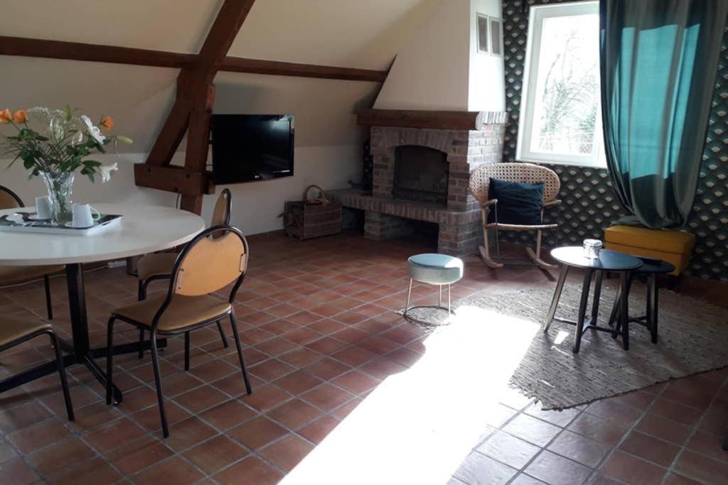 Les Enfants Du Moulin Leilighet Saint-Leger-sur-Bresle Eksteriør bilde